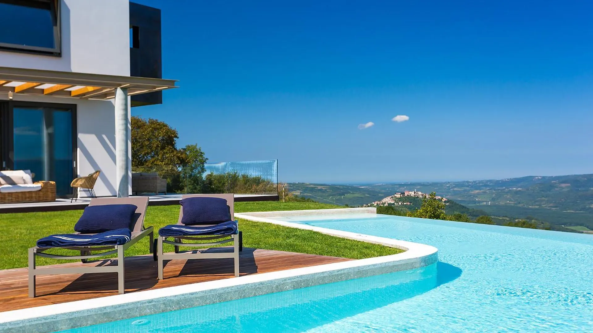 Villa Vista Zamask