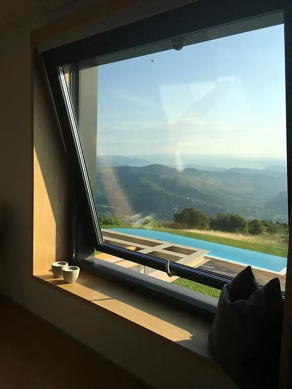 Villa Vista Zamask