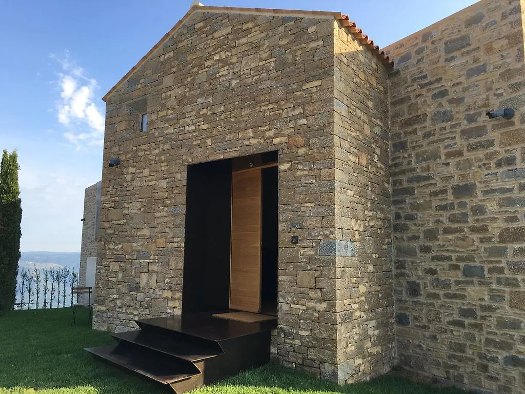 Villa Vista Zamask 0*,