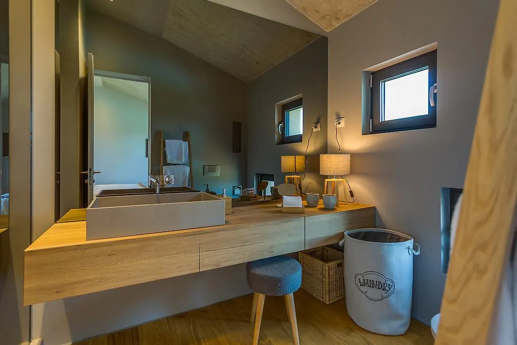Villa Vista Zamask 0*,  Croácia
