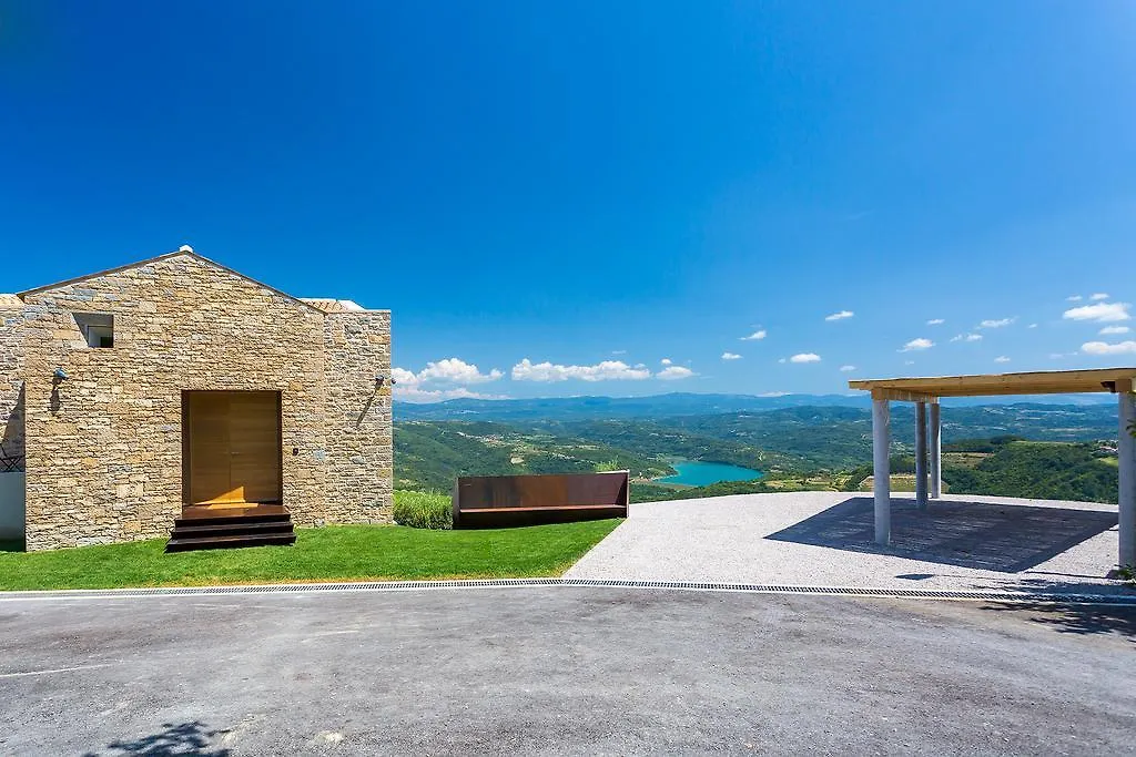 Villa Vista Zamask